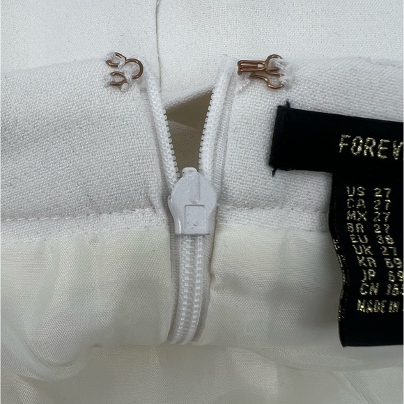 NWT Forever 21 Cream Mini Skirt Size 27 Women’s - Picture 5 of 7